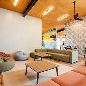 Albergue Haka House