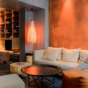 Hotel Hidden, Paris