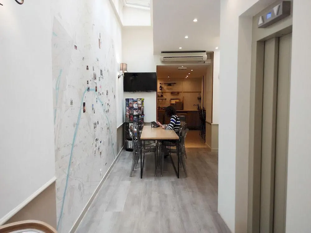 Hotel Korner Montparnasse Paris